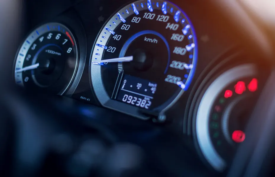 Come controllare il chilometraggio di un’auto usata
